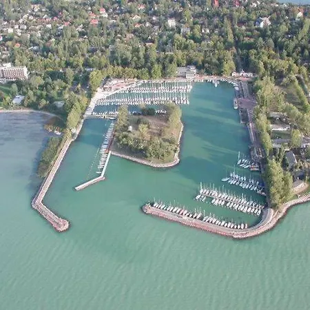 Crystal F Appartement