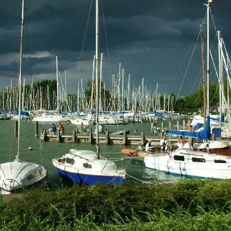 Crystal F * Balatonfoldvar