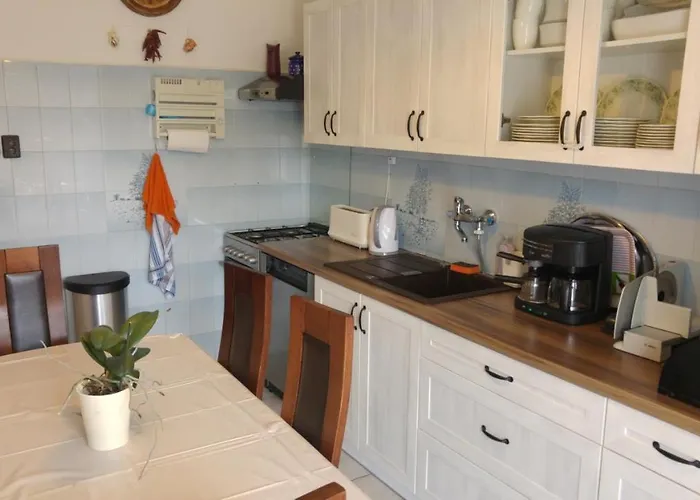 Crystal F Apartamento *