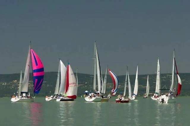 Crystal F * Balatonföldvár